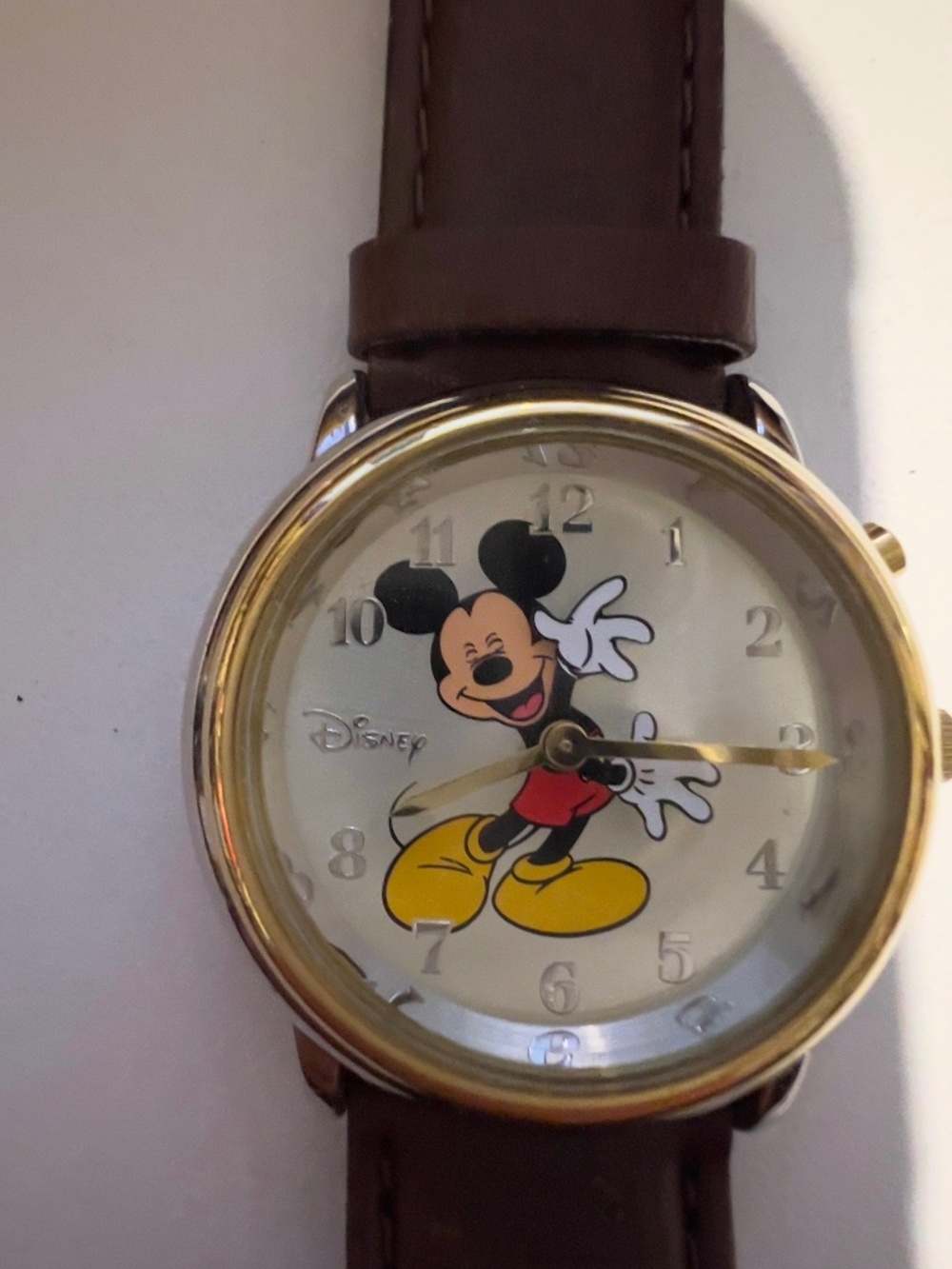 WATCH MICKEY MOUSE MUSICAL "MM MARCH" DISNEY STORE NEW BATTERY VTG